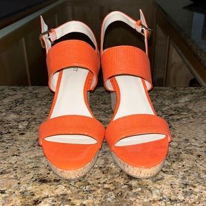 Beautiful coral Nine West Wedges size 9.5. NWOB.